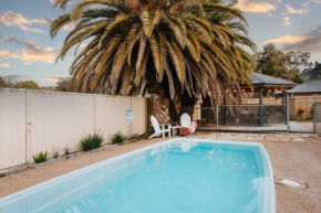 Yarranvale on Gladstone - A Gorgeous Country Abode, Mudgee